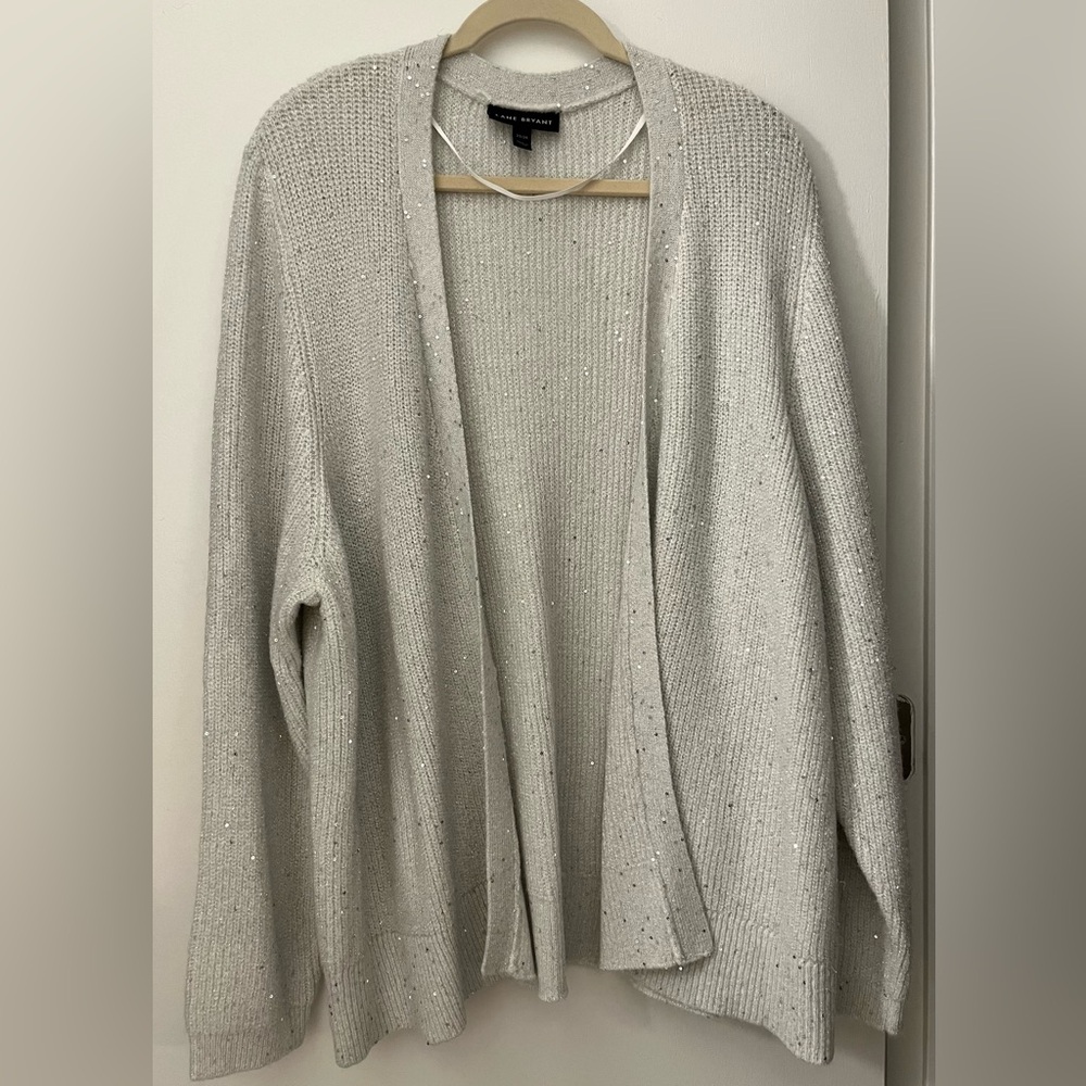 Lane Bryant Open Front Cardigan White with silver & sequins 22/24